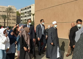 ﻿الإمام الأكبر يتفقد مدينة البعوث الإسلامية