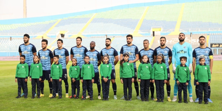 أطفال مدارس مصر الخير في ضيافة نادي بيراميدز بمباريات الدوري الممتاز