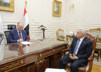 محافظ القاهرة يعتمد جداول امتحانات الترم الأول لصفوف النقل