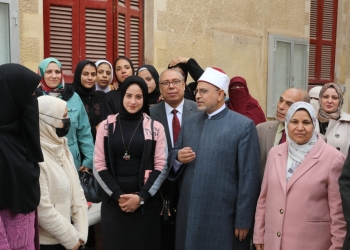 ﻿رئيس جامعة الأزهر يتفقد كلية الدراسات الإسلامية بدمنهور ويتابع جاهزيتها لامتحانات الفصل الدراسي الأول