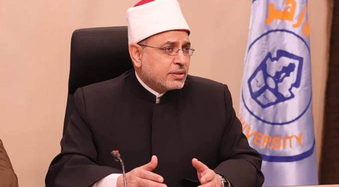 ﻿رئيس جامعة الأزهر يشيد بالإصدار الجديد لمركز تحقيق النصوص