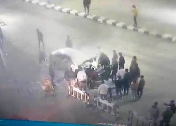 أمن جامعة أسيوط ينقذ قائد سيارة من الموت