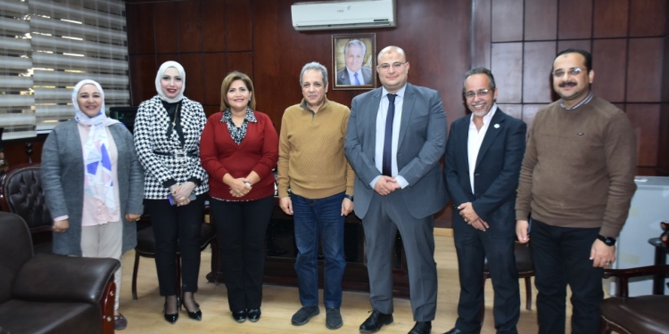 تعاون بين جامعتي النيل الأهلية وسوهاج في البرامج التدريبية