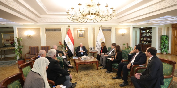 على رأسها تطوير كليات التربية..تفاصيل مبادرة المعلم المتميز