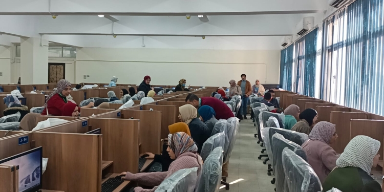 محظورات تمنع دخول الطلاب امتحانات الفصل الدراسي الأول