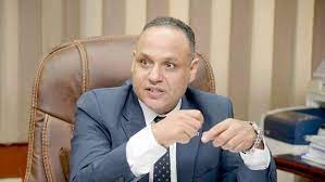 د محمود صقر رئيس اكاديمية البحث العلمى