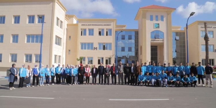 جامعة برج العرب التكنولوجية تتعاون مع مدارس لنقل الخبرة