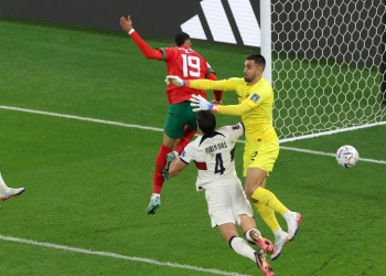 المغرب يصنع التاريخ ويصعد إلى نصف نهائي المونديال