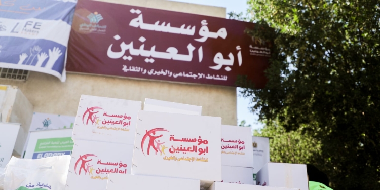 قوافل ستر وعافية تختمم فى سوهاج