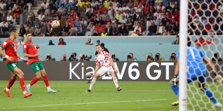 كرواتيا تفوز ببرونزية كأس العالم بعد الفوز على المغرب