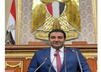 برلماني يطالب "التعليم" بإعلان أسباب سقوط سيستم الامتحانات