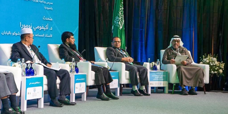 جامعة الملك فيصل السعودية تنظم ملتقى "لنجعلها خضراء"