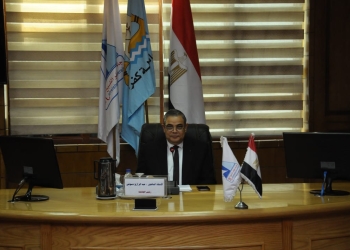 الدكتور عبدالرزاق دسوقي رئيس جامعة كفرالشيخ