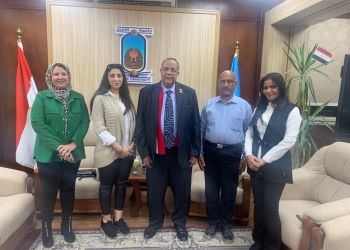 رئيس جامعة الأقصر يلتقى وفد الطلاب الوافدين