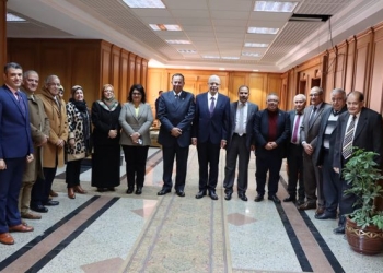 جامعة المنوفية يشهد اجتماع مجلس إدارة جمعية رعاية خريجى الجامعة 