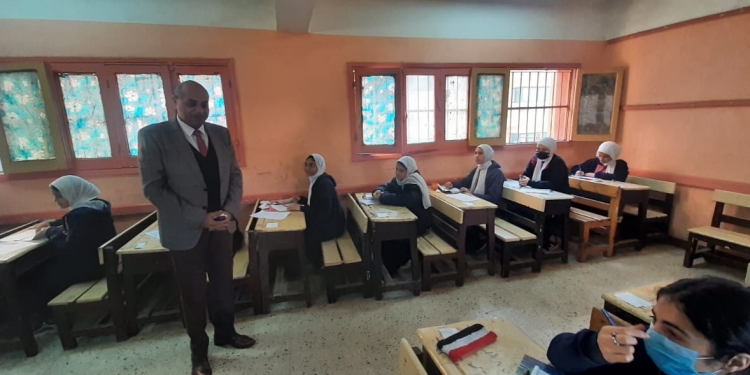 أمهات مصر: بعد مرور يومين لا شكاوى من سيستم الثاني الثانوي