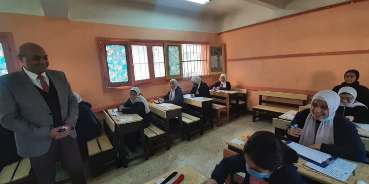 بجوائز 2000 جنيه للثلاثة الأوائل.. التعليم تعلن شروط وضوابط مسابقة الرياضيات في كل مكان