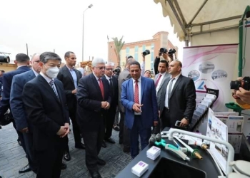 وزير التعليم العالي يستعرض تقريرًا حول حصاد أداء الجامعات التكنولوجية خلال عام 2022