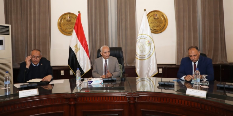 بدء مقابلات رؤساء ومراقبي لجان امتحانات الثانوية العامة