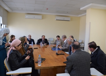 رئيس جامعة حلوان يجتمع مع مسئولي مستشفى بدر الجامعي لمتابعة تنفيذ الأعمال قبل افتتاح المرحلة الثالثة