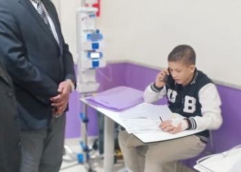 «سلومة» يتفقد لجنة مستشفي57357 للشهادة الإعدادية