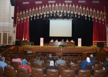 مجلس جامعة القاهرة