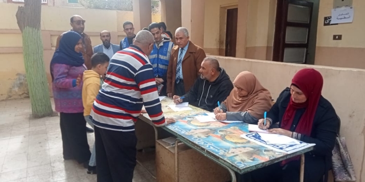جامعة مدينة السادات: الكشف على ٢٢١ في القافلة الطبية بقرية "المصيلحة" بالمنوفية