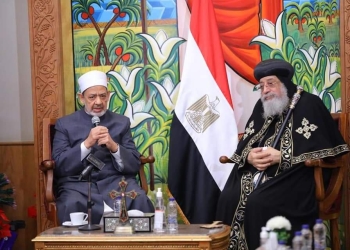 ﻿شيخ الأزهر يزور البابا تواضروس للتهنئة بأعياد الميلاد والعام والميلادي الجديد