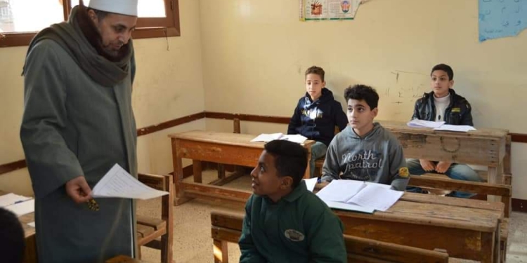 الشرقية الأزهرية : الهدوء والنظام يسودان لجان امتحانات الشهادتين الابتدائية والإعدادية لليوم الثاني على التوالي