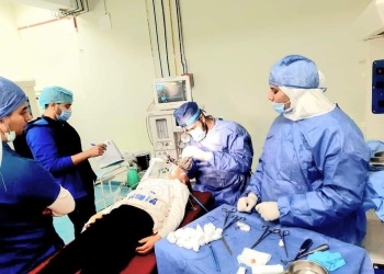 قافلة الأزهر 74عملية جراحية في ثالث أيامها في سوهاج تضمد جراح المرضى