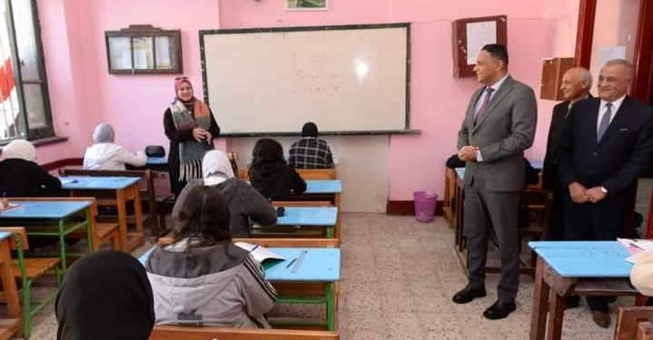 رغم تداوله على تليجرام.. محافظ الدقهلية يشيد بهدوء امتحانات الإعدادية