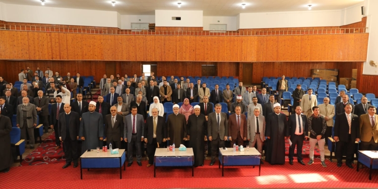 رئيس جامعة الأزهر يشارك كلية اللغة العربية بالمنوفية احتفالها بالحصول على شهادة تجديد الاعتماد