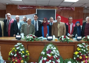 طالبة من ذوي الهمم