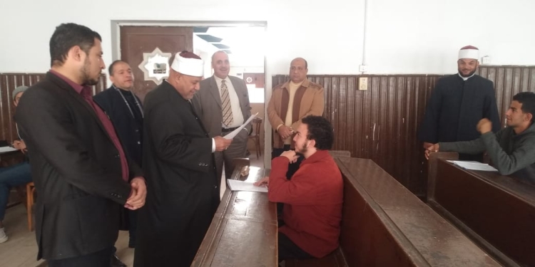 ﻿نائب رئيس جامعة الأزهر يتابع أعمال الامتحانات بكلية أصول الدين بطنطا