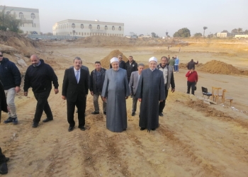 ﻿رئيس جامعة الأزهر يتابع أعمال الحفر بالمنشآت الجديدة بحرم الجامعة بمدينة نصر