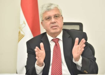 الدكتور أيمن عاشور وزير التعليم العالي والبحث العلمي