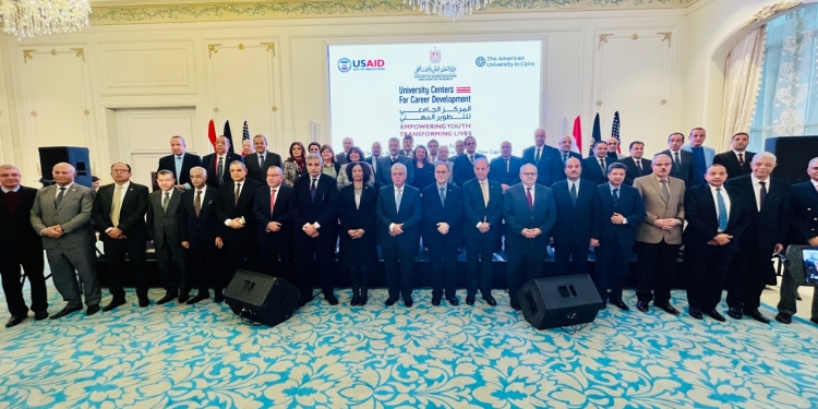 وزير التعليم العالي يطلق المرحلة الثانية لمشروع المراكز الجامعية للتطوير المهني