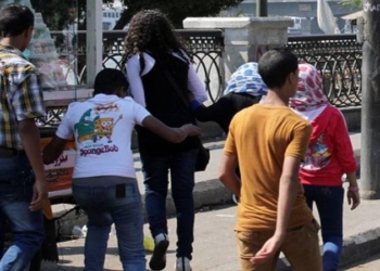 تفاصيل واقعة الاعتداء على طالبة وإصابتها بجرح قطعي في الوجه بالقاهرة