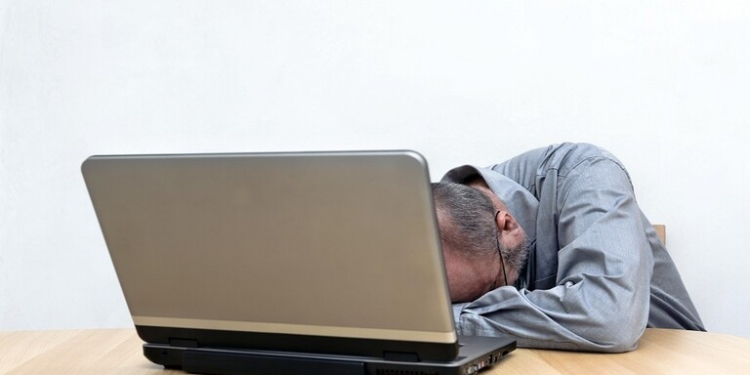 لا تؤجل عمل اليوم إلى الغد .. علماء في جامعة أوبسالا السويدية يكشفون عن عواقب خطيرة للتسويف