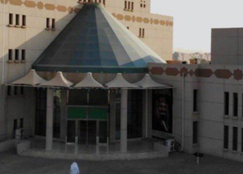 المدينة المنورة تعلن استمرار تعليق الدراسة بسبب سوء الأحوال الجوية