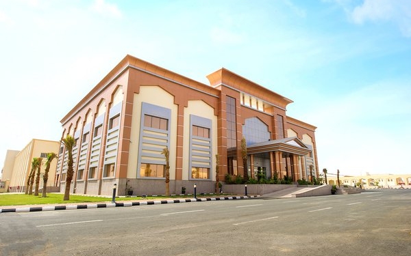 جامعة الطائف السعودية تعلق الدراسة غداً بسبب سوء الأحوال الجوية