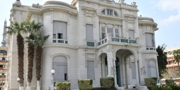 جامعة عين شمس