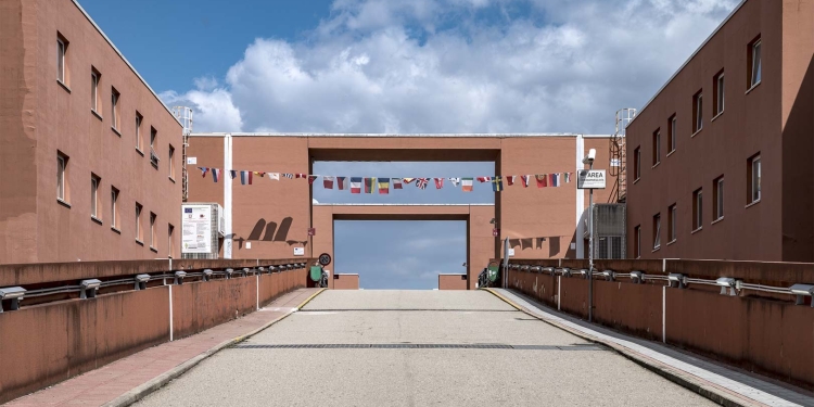 للطلاب المصريين .. جامعة كالابريا الايطالية تقدم منح دراسية بالمجان