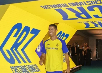 رونالدو يظهر لأول مرة في التشكيل الرسمي للنصر السعودي