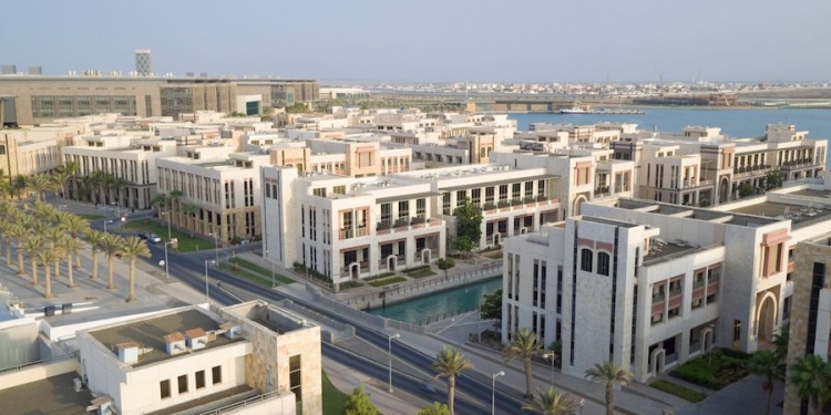 جامعة "كاوست" السعودية توظف "الذكاء الاصطناعي" في الدراسات البحثية والتعليمية وتطوير البرمجيات