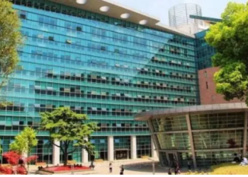 في أكثر من 20 تخصص ... منح ممولة بالكامل للدراسة في الصين