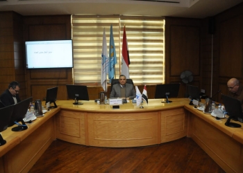 رئيس جامعة كفرالشيخ يوجه عمداء الكليات والمعاهد بمتابعة انتظام الدراسة