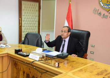 الدكتور مصطفى عبدالخالق رئيس جامعة سوهاج