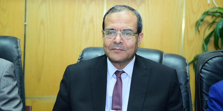 الدكتور مصطفى عبدالخالق رئيس جامعة سوهاج