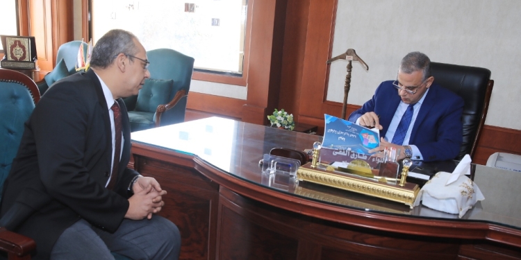 محافظ سوهاج يعتمد نتيجة الشهادة الإعدادية بنسبة نجاح 81%